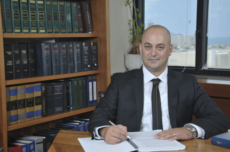 עו”ד שטיינהרץ בפודקאסט עם עצות זהב לדיירים בפרויקטי התחדשות עירונית